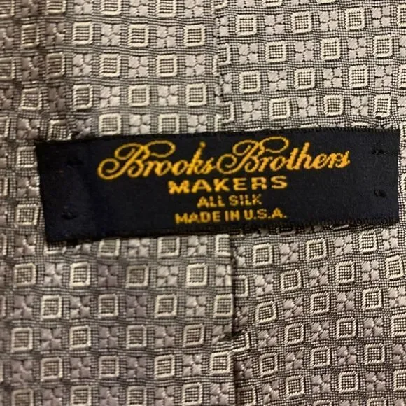 Brooks Brothers Silk Tie Silver/White Geometric - Picture 3 of 7